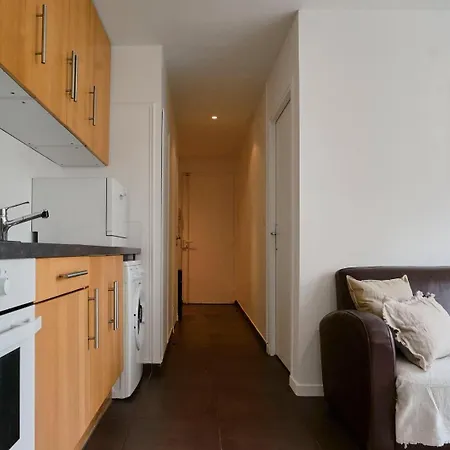 Apartment Hypercentre Two Bedrooms 70m2 *